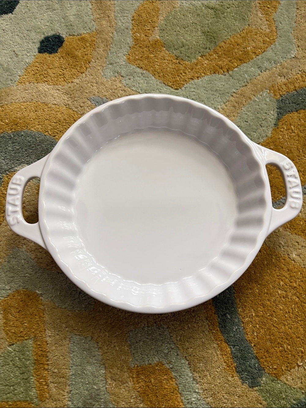 Staub 9” White Pie Dish with Handles